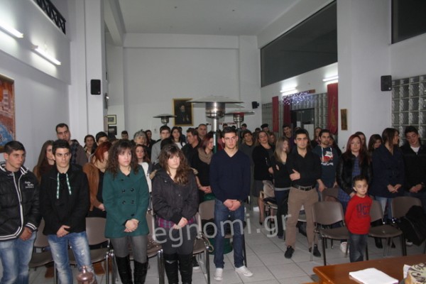 Τα είπαν με τον Μητροπολίτη Χαλκίδας οι φοιτητές