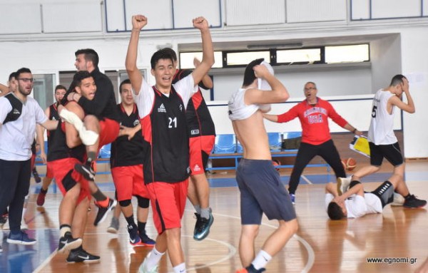 ΣΧΟΛΙΚΟ ΠΡΩΤΑΘΛΗΜΑ ΜΠΑΣΚΕΤ: Χαρά και πίκρα μετά από ένα συγκλονιστικό ματς