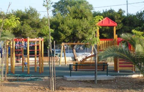 Χρηματοδότηση για παιδικές χαρές και μηχανήματα έργων σε Δήμους της Εύβοιας