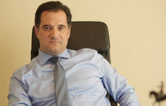 ΓΕΩΡΓΙΑΔΗΣ: Δεν ισχύει ο περιορισμός των δύο ωρών στο SMS για τα κομμωτήρια