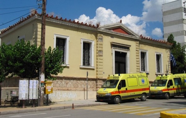 Μόνο δύο ασθενοφόρα για δεκάδες χιλιάδες κατοίκους στην Εύβοια