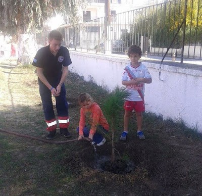 Πρασίνισαν τα σχολεία στην Αμάρυνθο