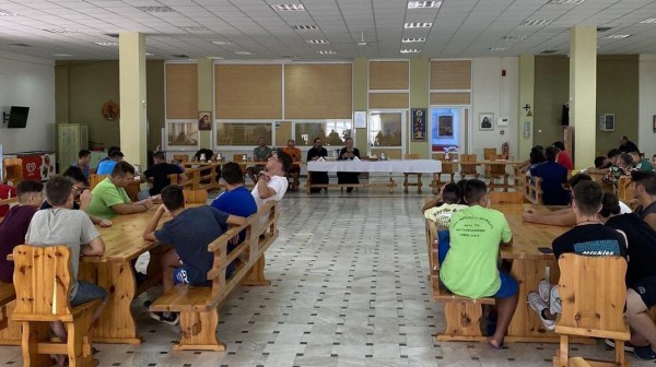 ΡΟΒΙΕΣ ΕΥΒΟΙΑΣ: Ολοκληρώθηκε η έκτη περίοδος στις Κατασκηνώσεις της Μητρόπολης