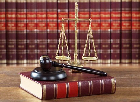 Τέλος το αυτόφωρο για εκπαιδευτικούς και γιατρούς που μηνύονται από αρνητές