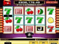 Έπαιζαν φρουτάκια σε καταστήματα της Μαλεσίνας