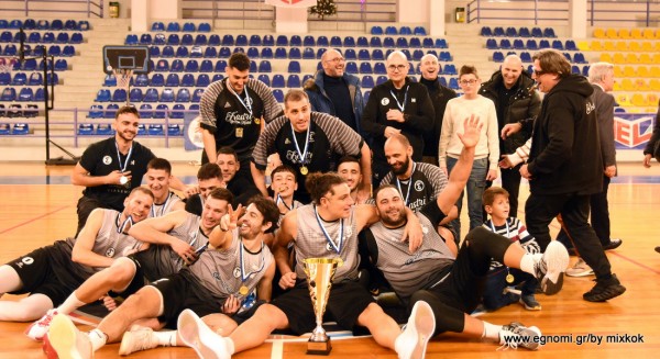 ΤΕΛΙΚΟΣ ΚΥΠΕΛΛΟΥ ΕΣΚΑΣΕ: Στην Εύβοια η κούπα - Την σήκωσε ο Σύλλας Αιδηψού κερδίζοντας τον Λοκρό