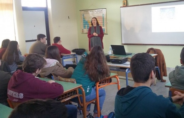 Μαθητές του Γυμνασίου Καθενών συμμετείχαν σε εκπαιδευτικά προγράμματα της Τράπεζας Πειραιώς