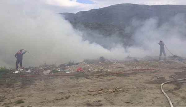 Έκαψαν πάλι σκουπίδια στο Σαρανταπόταμο