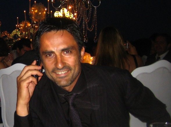 Ο ...business Χάρης