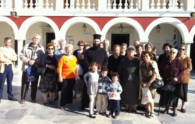 Προσκύνησαν την Παναγία στην Τήνο