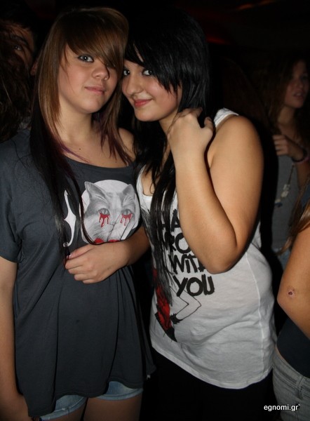 Η φράντζα που τυφλώνει