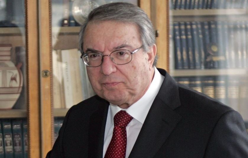 Ξέσπασε ο Μπαμπινιώτης για τη χρήση των lockdown, delivery και take away