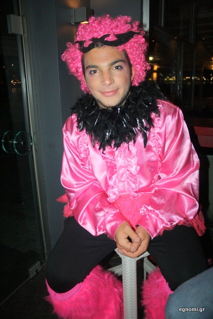 Το πιο ωραίο disco girl