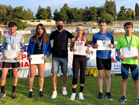 ΓΣ ΝΕΑΠΟΛΗ ΧΑΛΚΙΔΑΣ: Σε όλα τα διασυλλογικά ...πήγε αγκαζέ με την πρωτιά