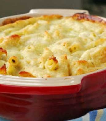 Μακαρόνια ογκρατέν με τρία τυριά