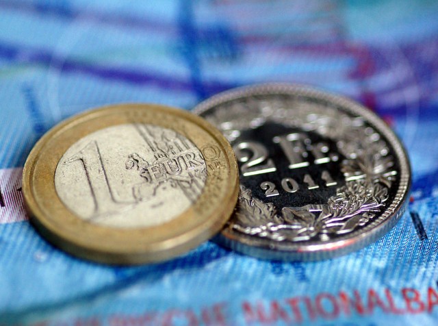 Δικαιώνονται οι δανειολήπτες που πήραν στεγαστικά δάνεια σε ελβετικό φράγκο