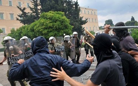 Αναγνωρίστηκαν 28 άτομα που συμμετείχαν στα επεισόδια της Αθήνας το Φλεβάρη