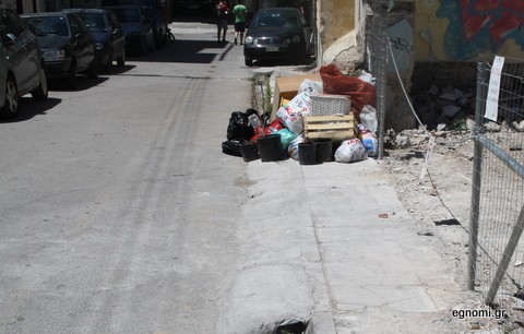 Βουνό τα σκουπίδια στη Γκορτζή