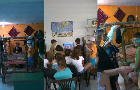 Τα παιδιά στους Καθενούς έμαθαν να υφαίνουν στον αργαλειό