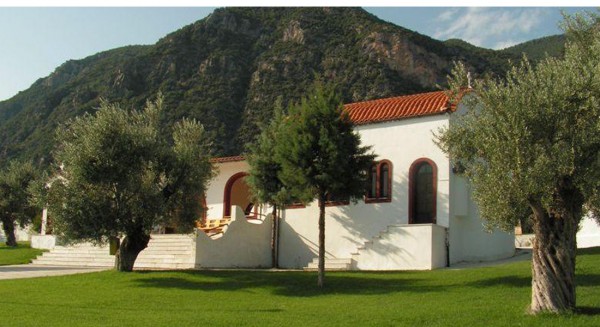 ΚΑΤΑΣΚΗΝΩΣΕΙΣ ΜΗΤΡΟΠΟΛΗΣ ΧΑΛΚΙΔΟΣ: Λειτουργούν πάλι φέτος - Οι δηλώσεις συμμετοχής θα γίνουν ηλεκτρονικά