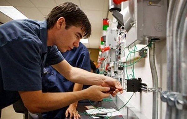 ΧΑΛΚΙΔΑ: Ημερίδα για το Επαγγελματικό Λύκειο και τη σύνδεση με την αγορά εργασίας