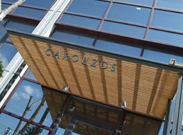 Outlet από τον Καρούζο