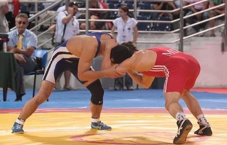 Επίδειξη πάλης και Ρυθμικής Γυμναστικής