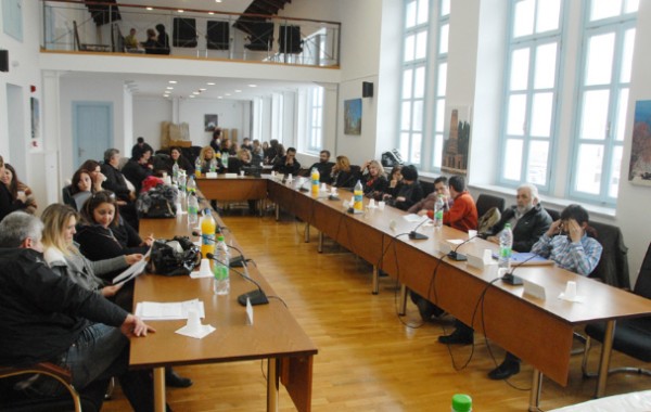 Έκοψαν πίτα στη Λίμνη