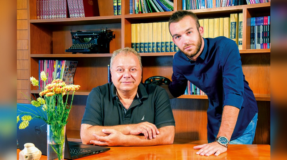 ΣΧΟΛΕΙΟ TSONIDIS ΧΑΛΚΙΔΑ: 251 πτυχία φανερώνουν την επιτυχία!