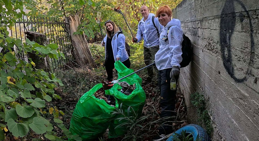 THE HUMAN WAVE PROJECT: Καθάρισαν και τη Στενή οι εθελοντές της ομάδας