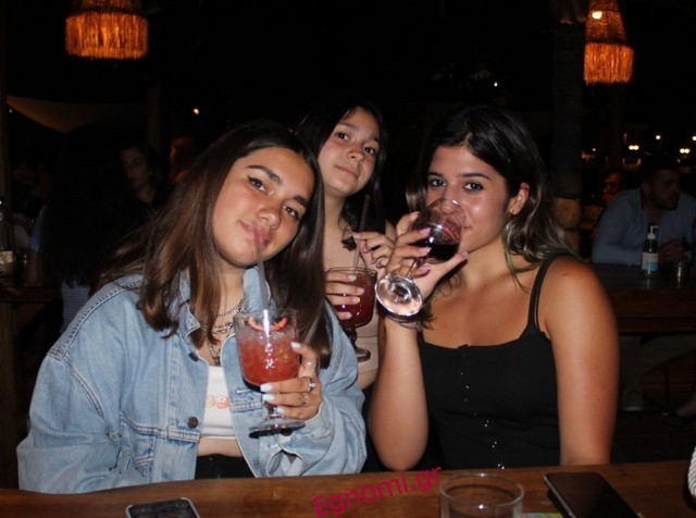 Καίει καρδιές ο Τσιτσιπάς!