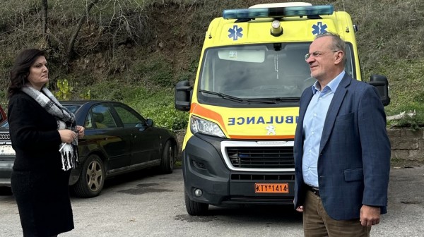 ΖΕΜΠΙΛΗΣ: Αναλαμβάνουν υπηρεσία οι 8 διασώστες πληρωμάτων ασθενοφόρων του ΕΚΑΒ Μαντουδίου