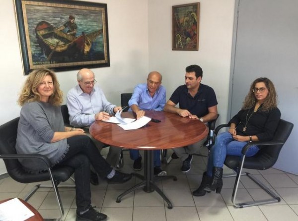 ΔΗΜΟΣ ΚΥΜΗΣ-ΑΛΙΒΕΡΙΟΥ: Έργα οδοποιίας σε πράσινο και Αργυρό με λεφτά από την Αιολική ενέργεια