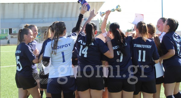 ΣΧΟΛΙΚΑ ΠΡΩΤΑΘΛΗΜΑΤΑ-ΤΕΛΙΚΟΣ ΠΟΔΟΣΦΑΙΡΟΥ ΚΟΡΙΤΣΙΩΝ: Το Λύκειο Αμαρύνθου ανέβηκε στην κορυφή