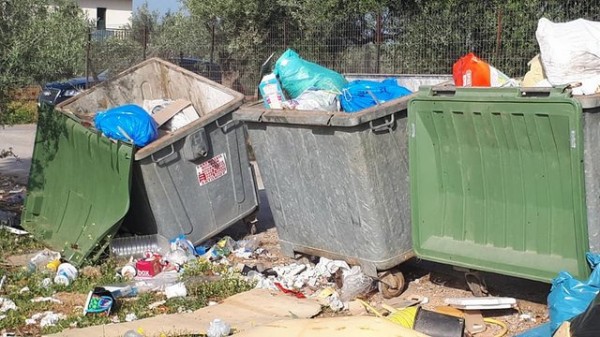 ΔΗΜΟΣ ΕΡΕΤΡΙΑΣ: Πνίγεται στα σκουπίδια