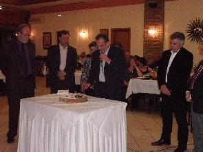 Πίτα με τέσσερα φλουριά!