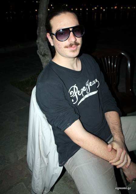 Στιλ ή πλακίτσα;