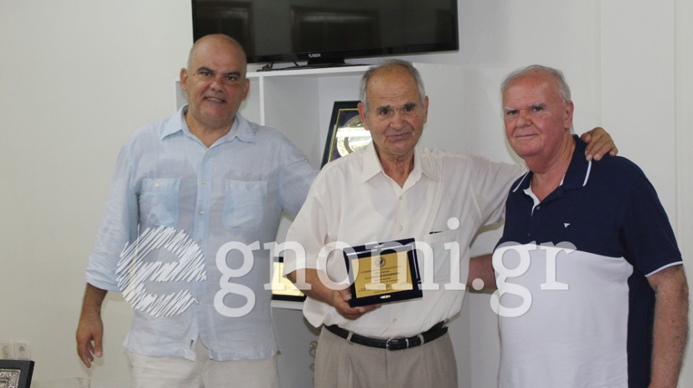 ΣΥΝΔΕΣΜΟΣ ΔΙΑΙΤΗΤΩΝ ΠΟΔΟΣΦΑΙΡΟΥ ΕΥΒΟΙΑΣ: Αγιασμός, βραβεύσεις και προσεχώς νέα διοίκηση με υποψήφιο πρόεδρο τον Σιαπλαούρα