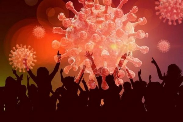 Στον πάγο τα μέτρα από 15 Ιουλίου: Ανατροπή για την είσοδο σε μπαρ, καφέ και εστιατόρια