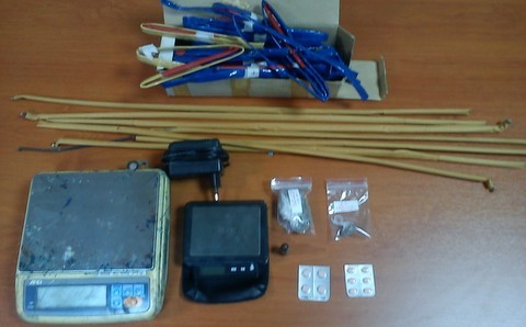 Έπιασαν 34χρονο στη Θήβα με ηρωίνη και χασίς