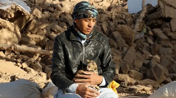 Φονικός σεισμός στο Αφγανιστάν: Περισσότεροι από 800 νεκροί και 2.700 τραυματίες μόνο σε μία επαρχία (VIDEO)