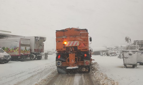 ΚΑΚΟΚΑΙΡΙΑ ΕΛΠΙΣ ΧΑΛΚΙΔΑ: Κάτοικοι καταγγέλλουν ότι έχουν αποκλειστεί γειτονιές