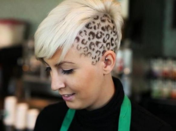 Μήπως παράγινε το κακό με το animal print;