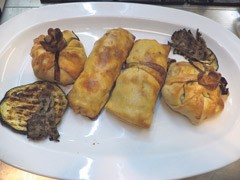 Δεματάκια κοτόπουλου με λαχανικά