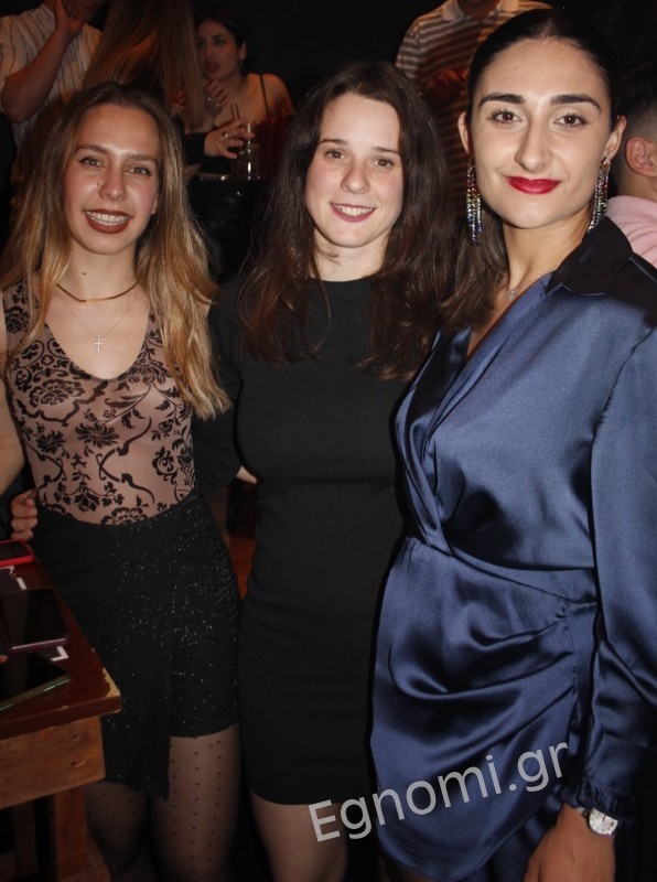 Αποφορτίζονται παρεΐτσα!