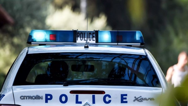 Θλιβερό: Τέσσερις ανήλικες ανάγκασαν 13χρονη να τους φιλήσει τα πόδια - Δικογραφία σε βάρος τους