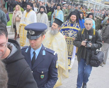 Λείπει ο Μάρτης;...