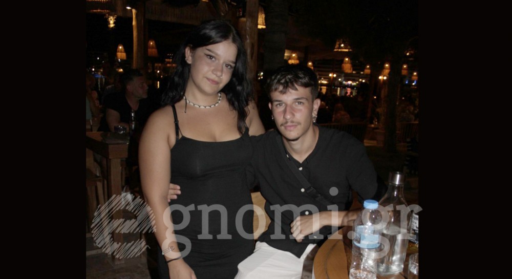 Την έχει γεμίσει με δώρα!