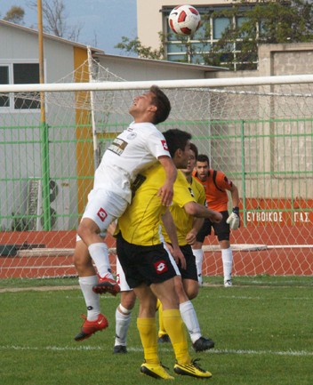 Διαλέξτε γήπεδο...