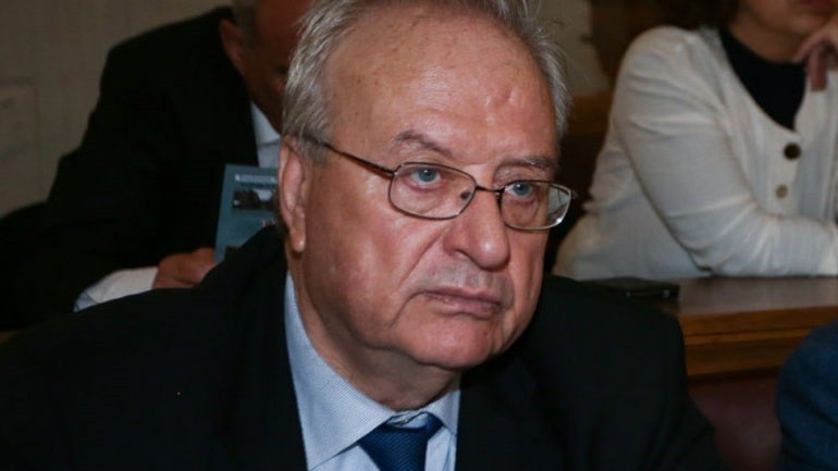 Στο νοσοκομείο με κορωνοϊό ο Λεωνίδας Γρηγοράκος